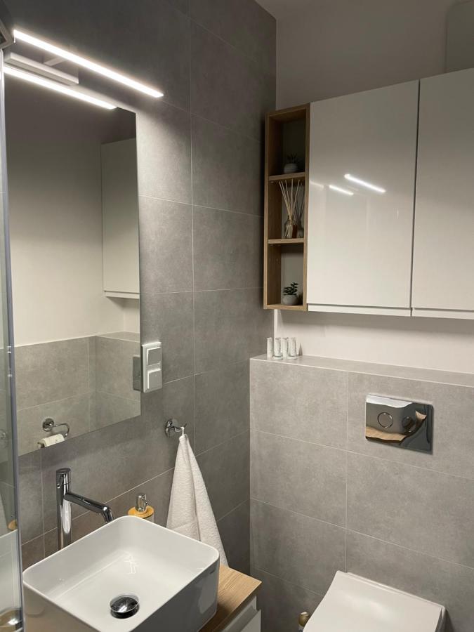 Cubus Nest Apartment Warschau Exterior foto